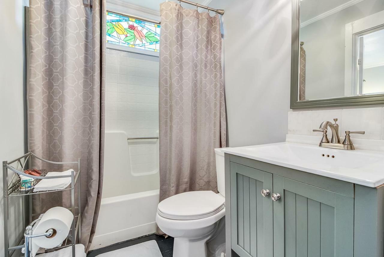 T'Frere'S Bed & Breakfast Lafayette Bagian luar foto