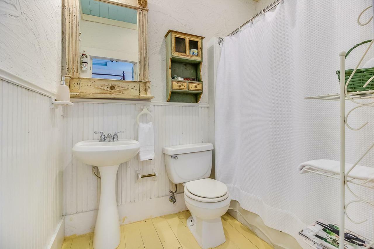 T'Frere'S Bed & Breakfast Lafayette Bagian luar foto