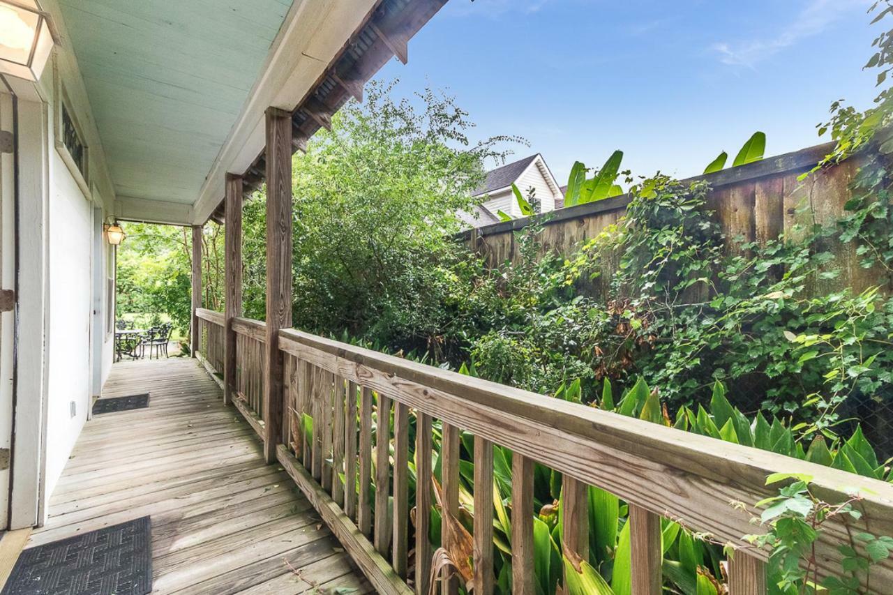 T'Frere'S Bed & Breakfast Lafayette Bagian luar foto